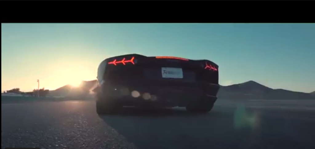 Lo scarico Akrapovič per la Lamborghini Aventador: le prestazioni della hypercar italiana